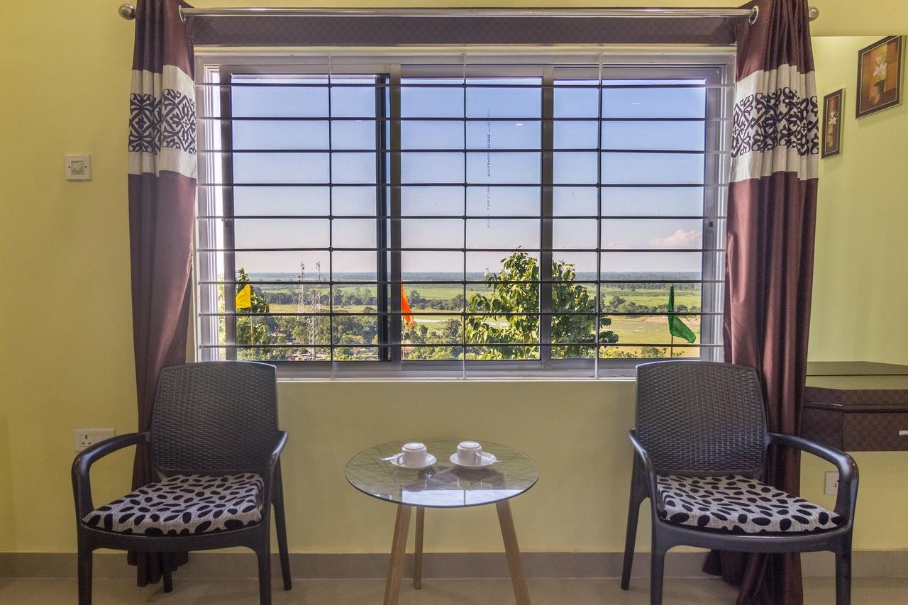 La Vue Resort Kaziranga Exterior photo