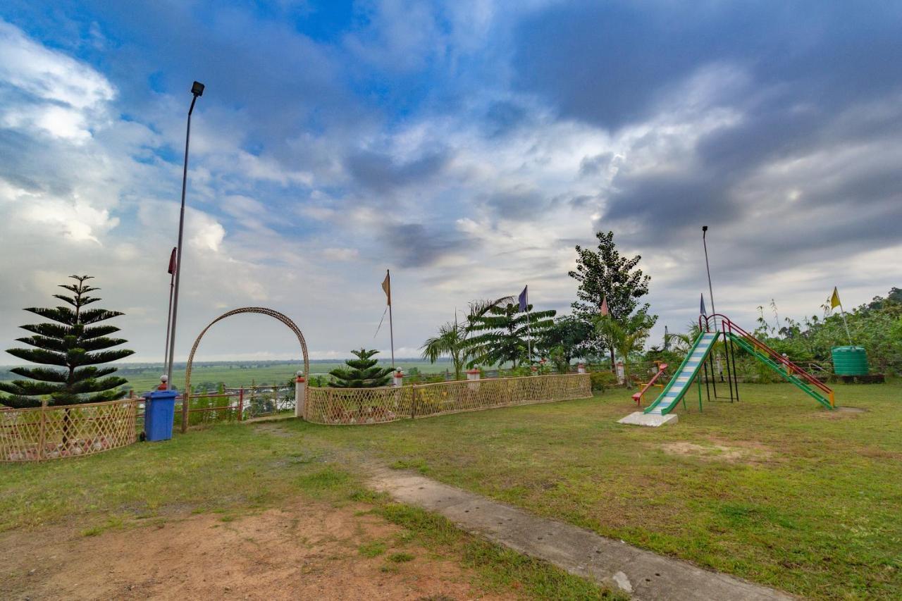 La Vue Resort Kaziranga Exterior photo