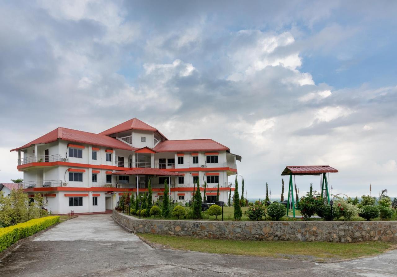 La Vue Resort Kaziranga Exterior photo