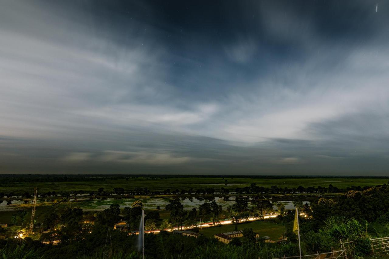 La Vue Resort Kaziranga Exterior photo