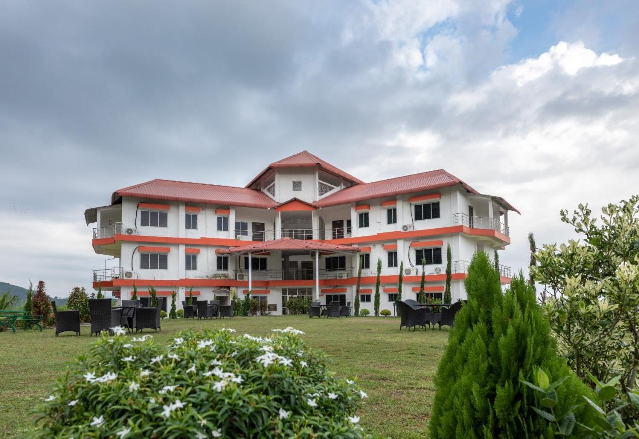 La Vue Resort Kaziranga Exterior photo